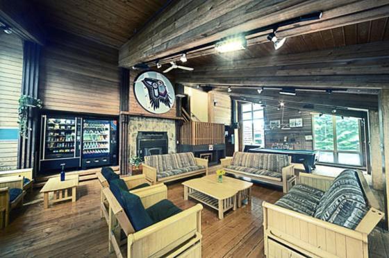 Ubc Whistler Lodge Exterior foto
